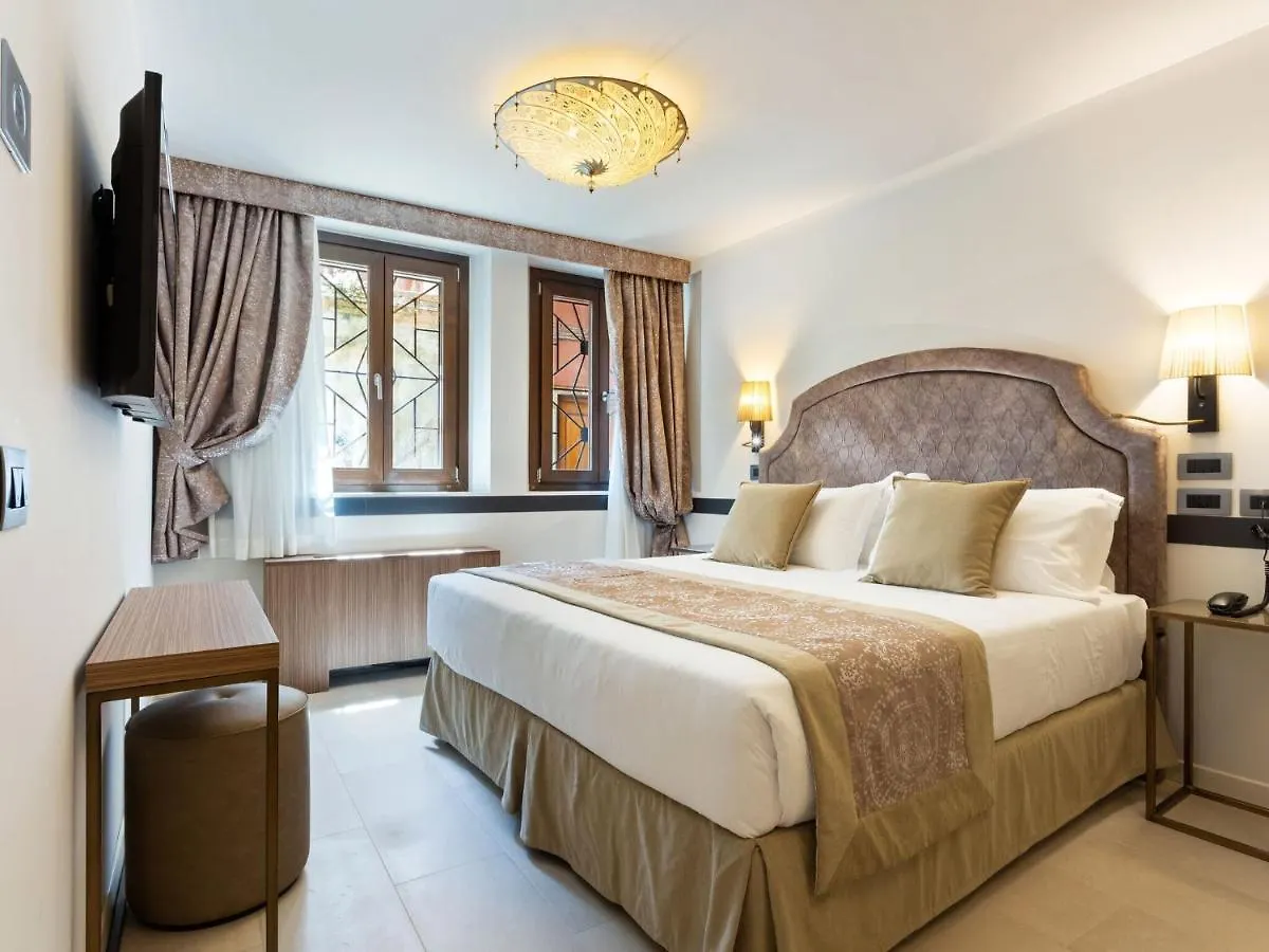 Beautiful Apartment near la Piazza in Venice