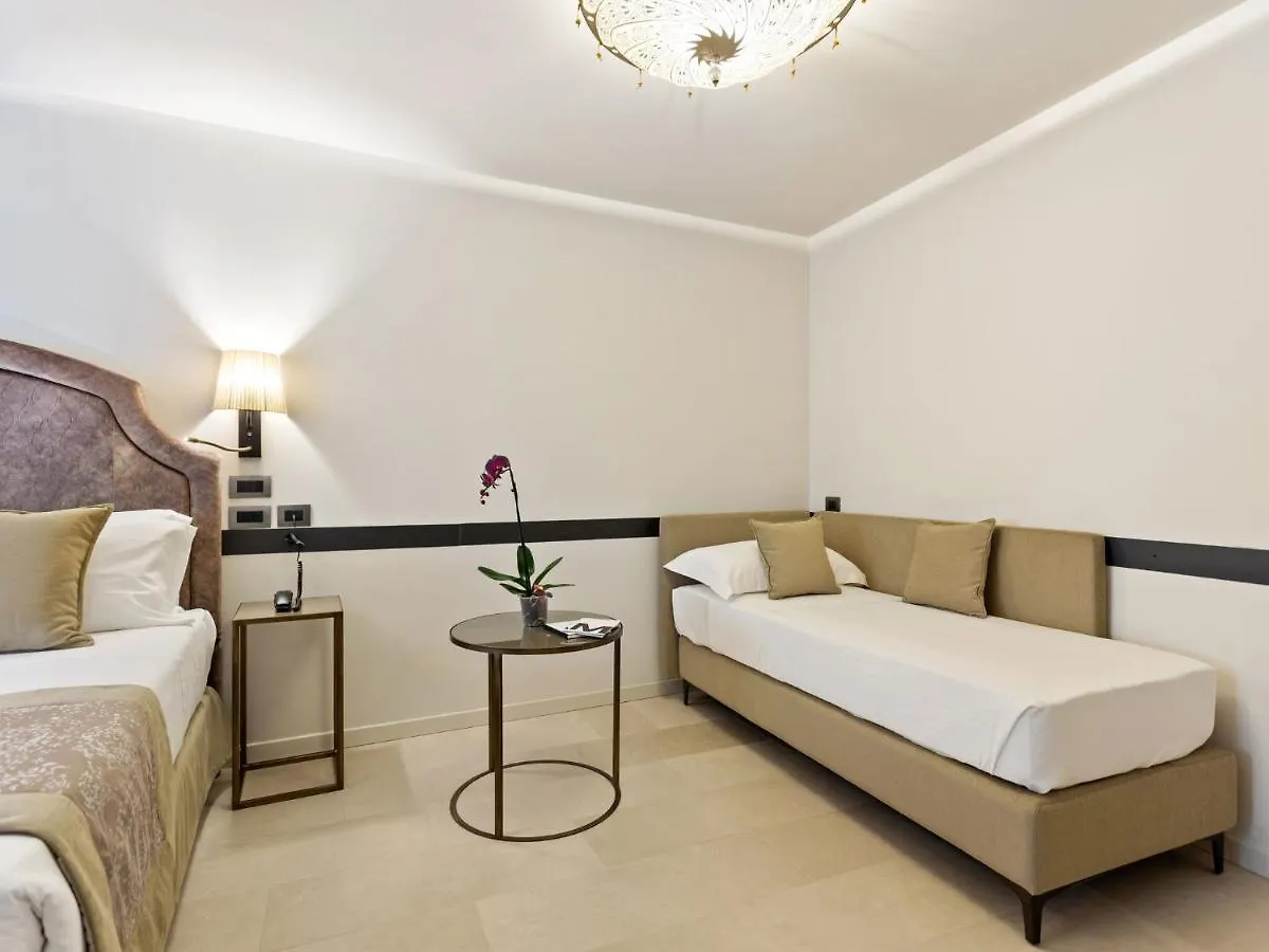 Brand New Boutique Apartment In The Heart Of Venice