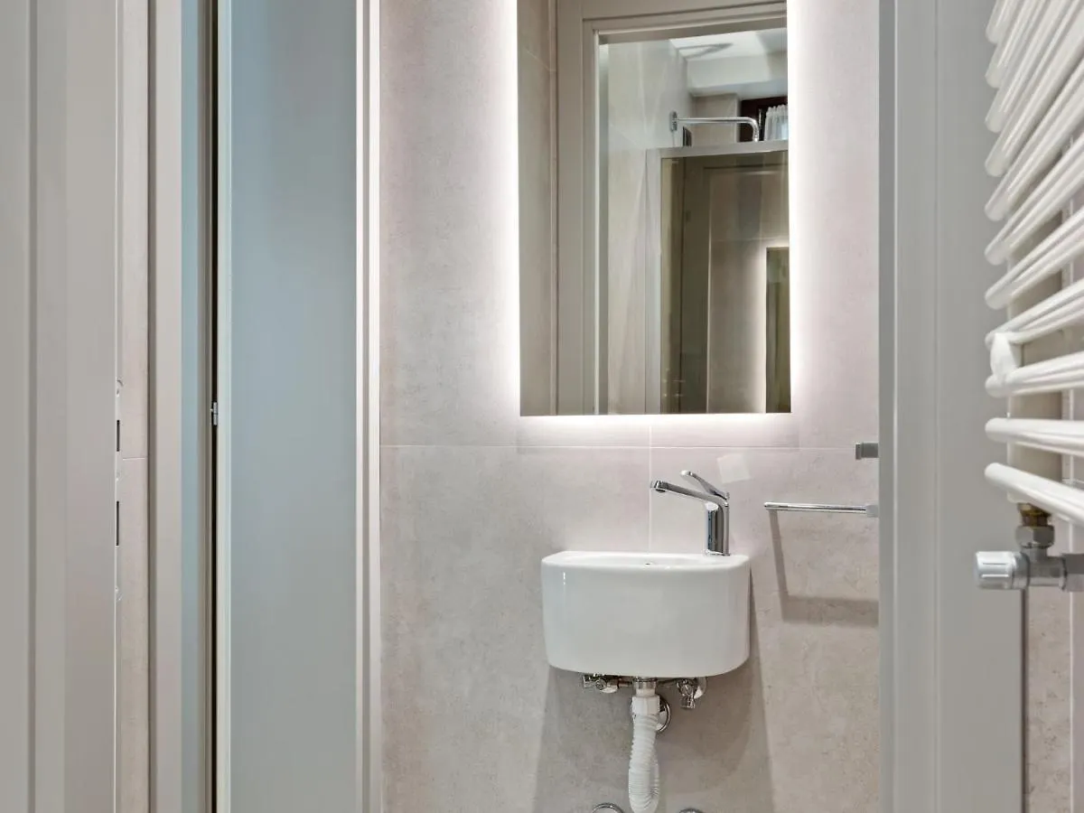 Brand New Boutique Apartment In The Heart Of Venice