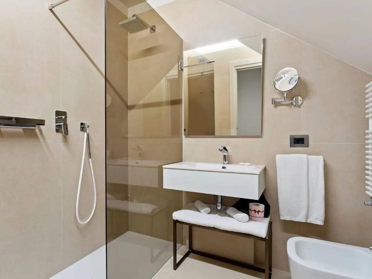 Brand New Boutique Apartment In The Heart Of Venice 0*,